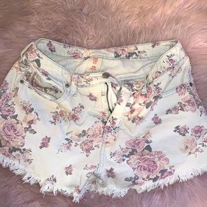 mossimo floral shorts hi waisted